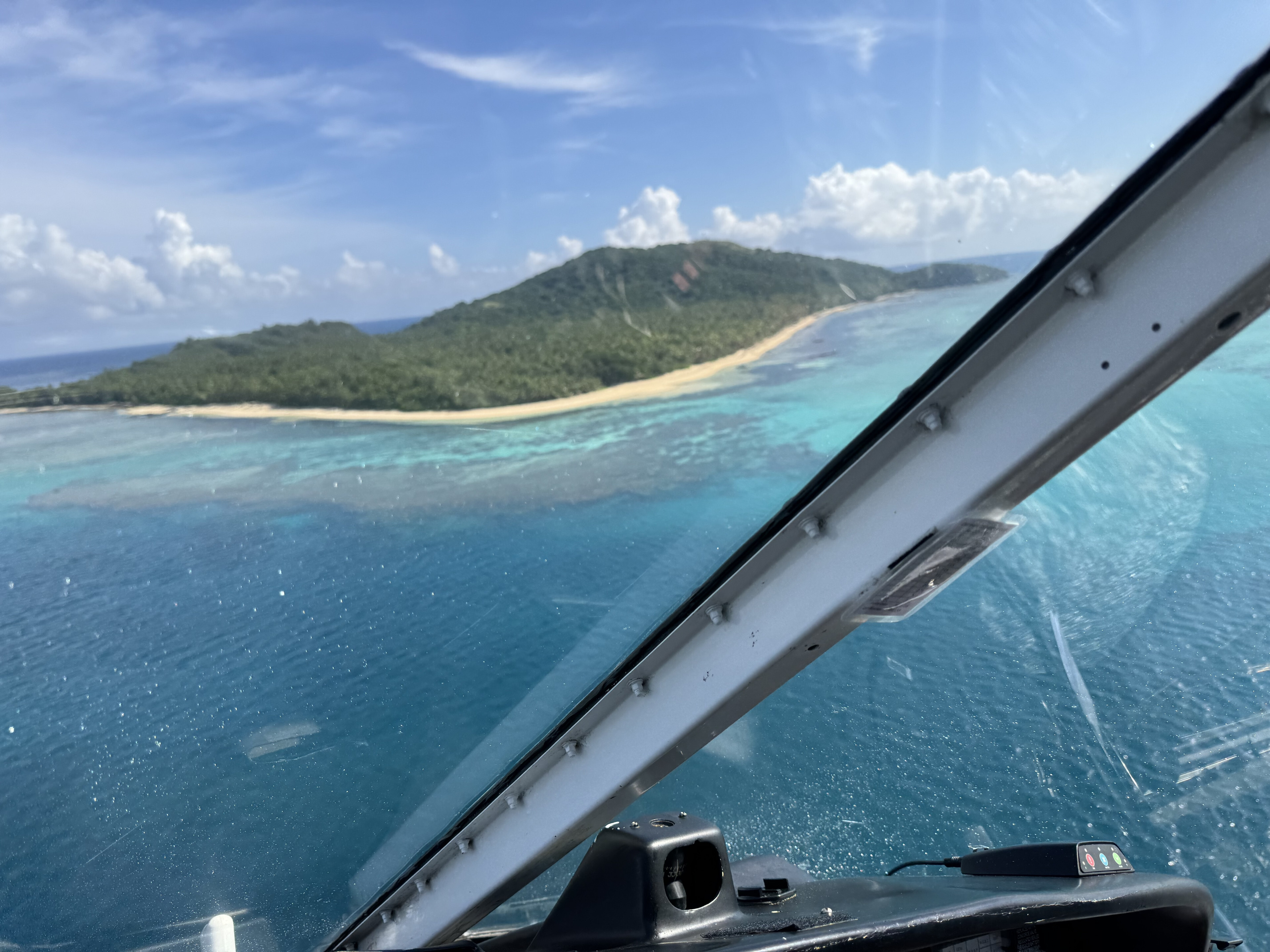 Tavewa Yasawa Fiji Coconut Beach Resort